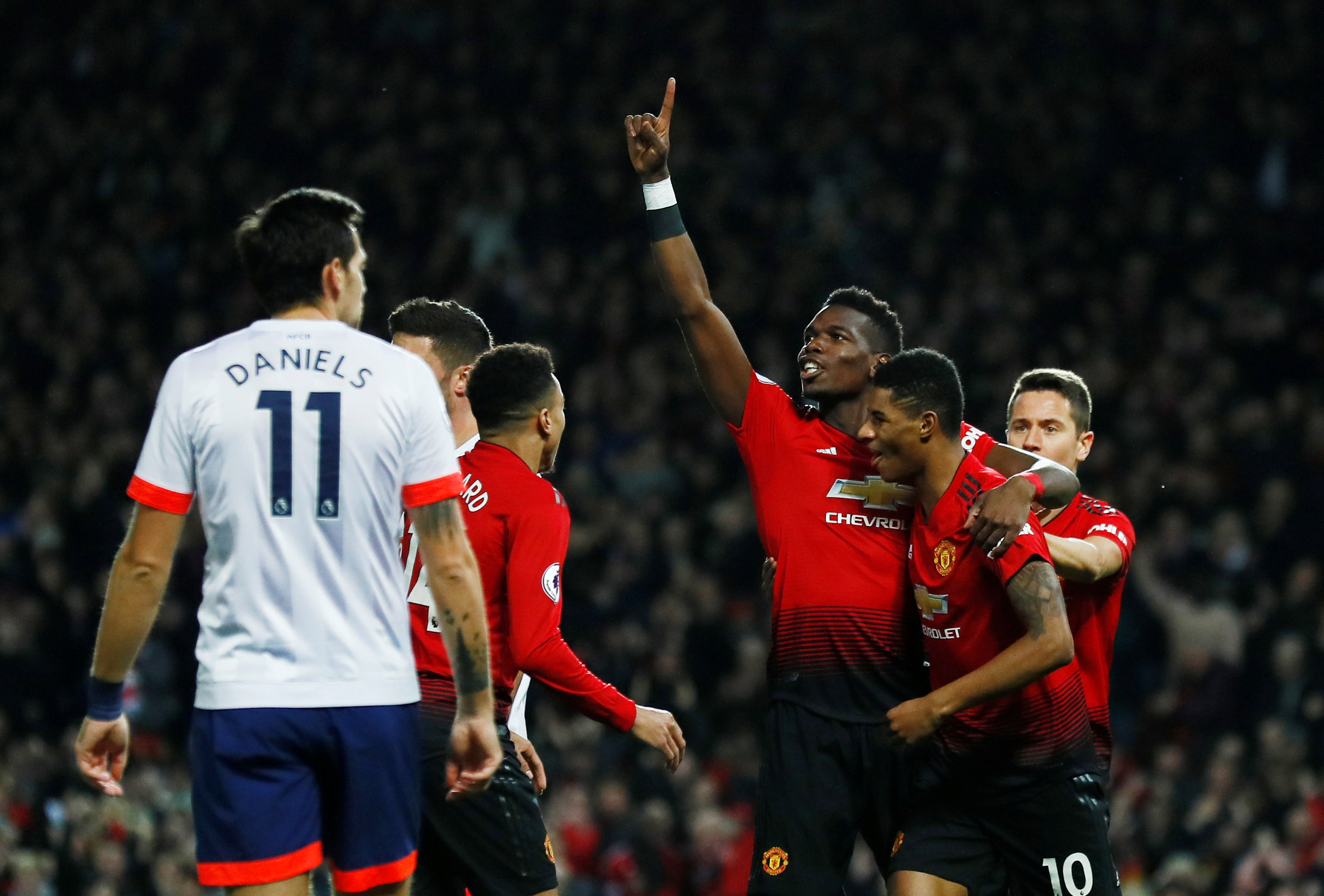 牌形象的塑 牌形象的塑