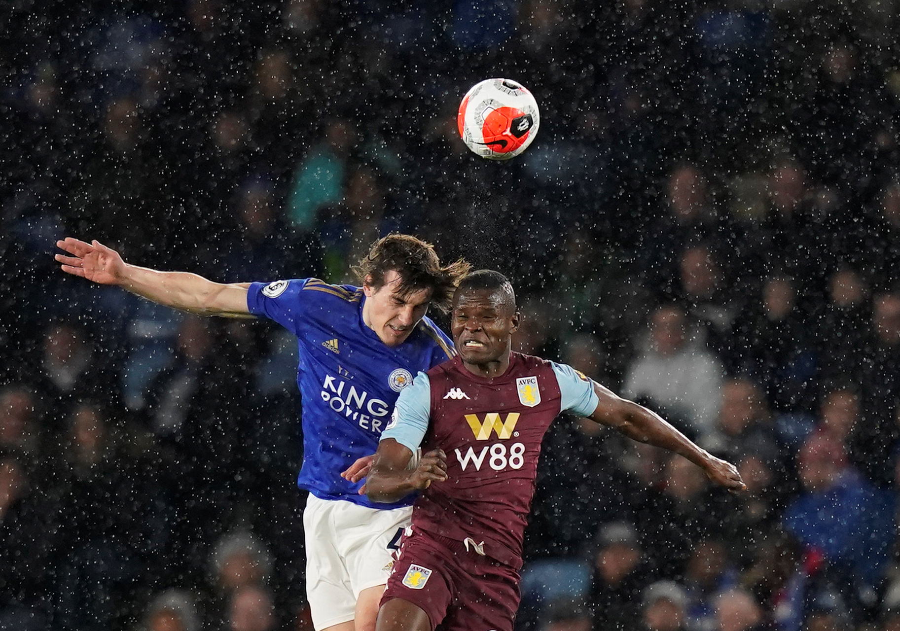 离他们的水 离他们的水